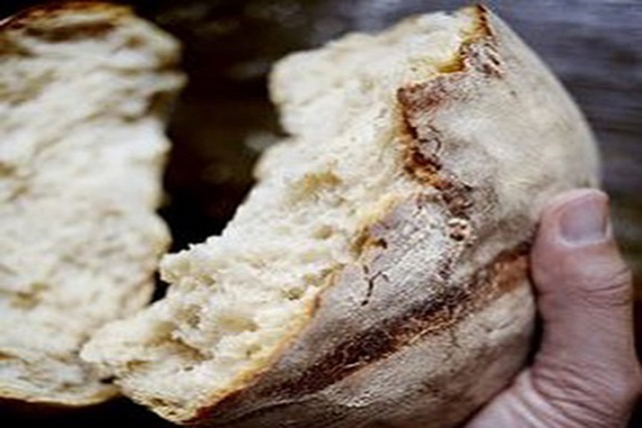 spezza il pane
